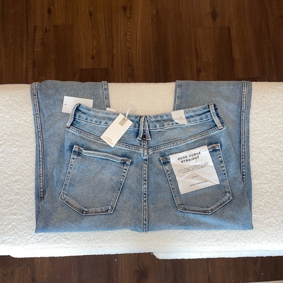 NWT GOOD AMERICAN Womens Super High Rise Good Curve Straight Leg Jeans - Size 14 - Picture 3 of 9